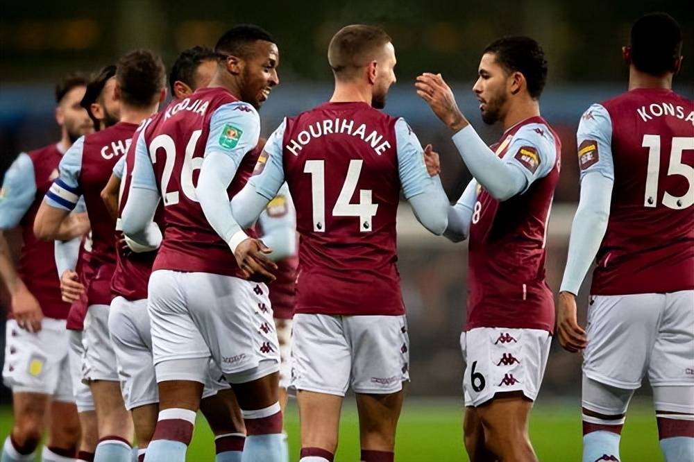 阿坎吉：齐沃很重视沟通和我们很亲近；希望世界杯对阵意大利（阿坎吉：齐沃注重沟通，与球队关系融洽；期待世界杯碰上意大利）