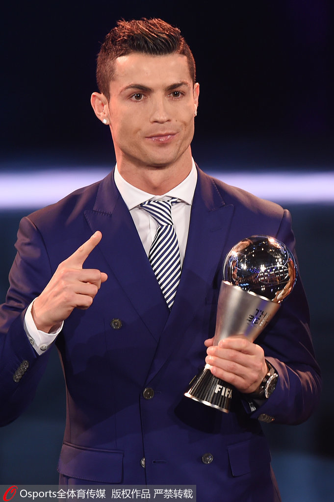 半场：国米1-0科莫，恩里克长驱直入助攻劳塔罗破门（半场战报：国米暂1-0领先科莫，恩里克奔袭助攻劳塔罗破门）