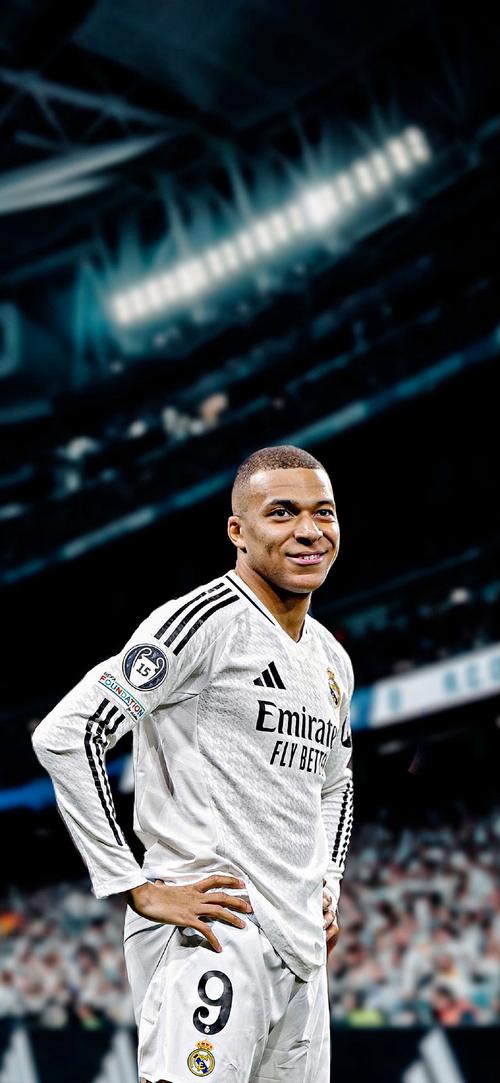 本季欧冠场均创造机会榜：姆巴佩4次，福登3.5次&维尔茨3.4次（本赛季欧冠场均机会创造排行：姆巴佩4.0次，福登3.5次，维尔茨3.4次）