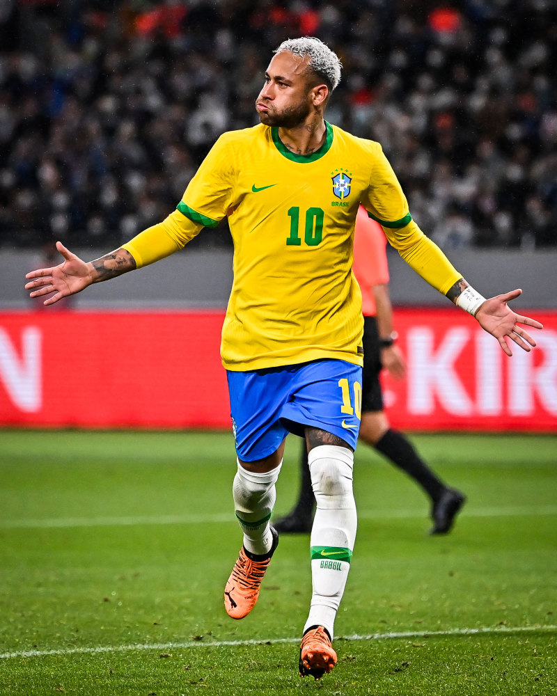 TA：热刺本赛季的定位球表现出色，曼联需要加强定位球防守（TA：热刺本季定位球强势，曼联亟需提升死球防守）